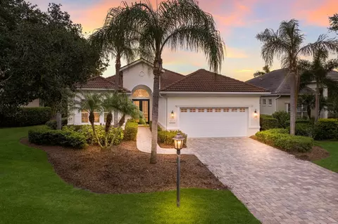 8339 Abingdon Ct, University Park, FL 34201