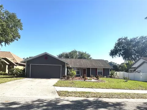 6242 Bonaventure Ct, Sarasota, FL 34243