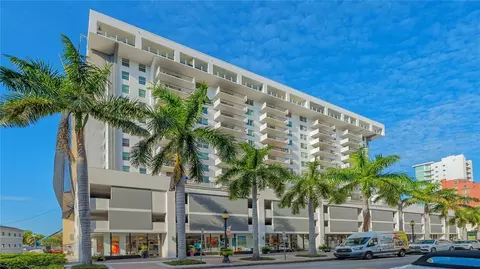 101 S Gulfstream Ave #4D, Sarasota, FL 34236