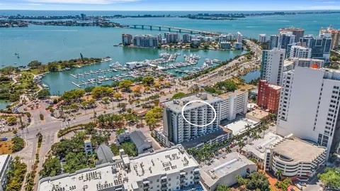 101 S Gulfstream Ave #14C, Sarasota, FL 34236