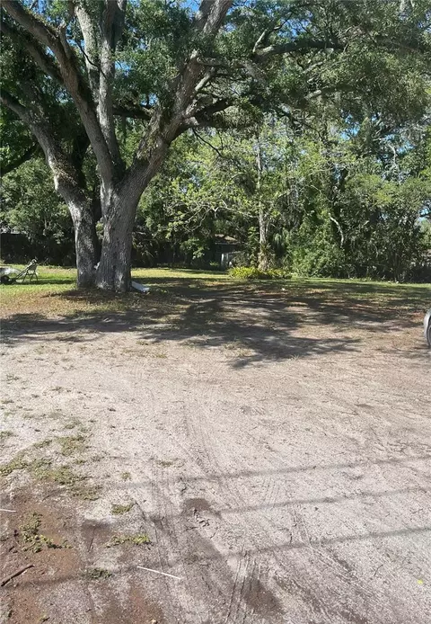 423 12th Ave E, Bradenton, FL 34208 photo 1