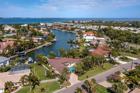 5930 Emerald Harbor Dr, Longboat Key, FL 34228