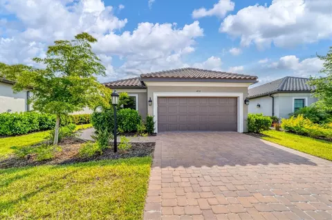 4711 Motta Ct, Bradenton, FL 34211