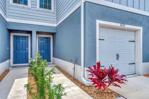 4724 Old Blush St, Bradenton, FL 34211