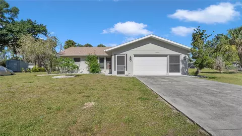 3871 Fontainebleau St, North Port, FL 34287