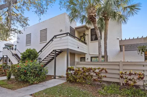 271 Sherwood Dr, Bradenton, FL 34210