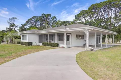 5512 Nutmeg Ave, Sarasota, FL 34231