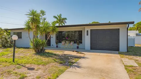 301 60th St W, Bradenton, FL 34209