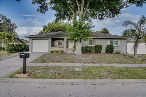 2717 Nodosa Dr, Sarasota, FL 34232