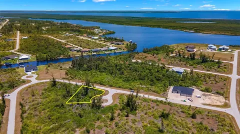 10186 Fore Ct, Port Charlotte, FL 33981