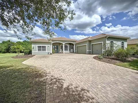 509 Country Meadows Way, Bradenton, FL 34212