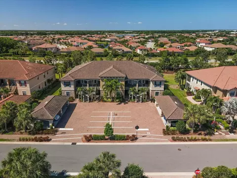 13604 Messina Loop #103, Bradenton, FL 34211 photo 1