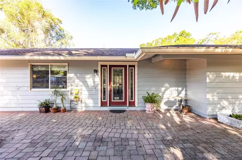 2553 E Paulstan Ct, Sarasota, FL 34237