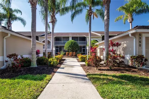 5350 Hyland Hills Ave #2525, Sarasota, FL 34241