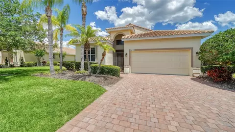 4235 64th Dr E, Sarasota, FL 34243