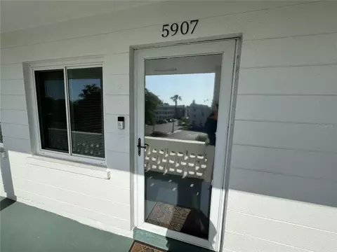 5907 17th St W #B35, Bradenton, FL 34207