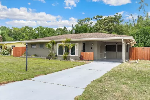 3925 Omega Ln, Sarasota, FL 34235