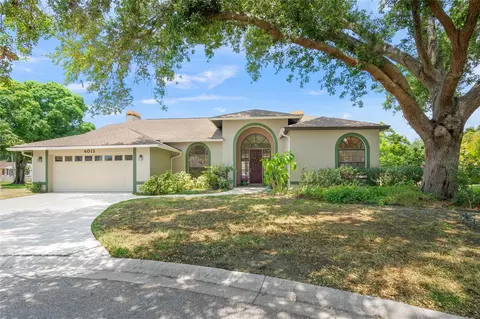 4011 Southern Manor Ct, Sarasota, FL 34233