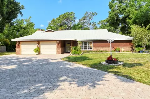 1307 Guardian Dr, Venice, FL 34292
