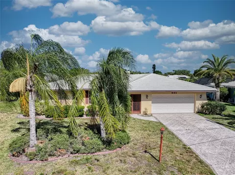 445 Rubens Dr E, Nokomis, FL 34275