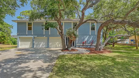 1647 Baywinds Ln, Sarasota, FL 34231
