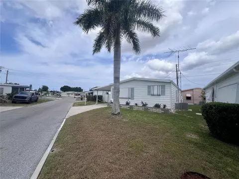 409 51st Avenue Dr W, Bradenton, FL 34207