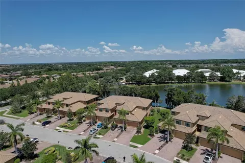 115 Red Fox Ct #104, Bradenton, FL 34212