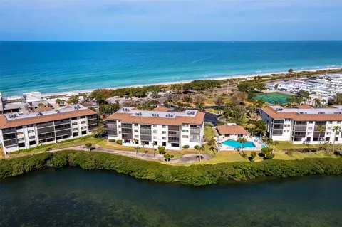 3540 Gulf Of Mexico Dr #204, Longboat Key, FL 34228