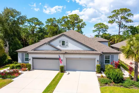5945 Amberly Dr, Bradenton, FL 34208