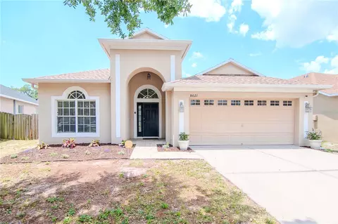 8021 Moccasin Trail Dr, Riverview, FL 33578
