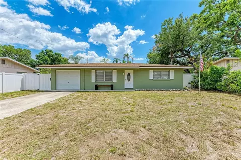 4940 Brookmeade Dr, Sarasota, FL 34232
