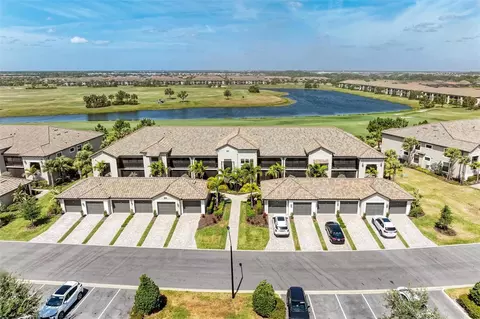 5674 Palmer Cir #104, Bradenton, FL 34211