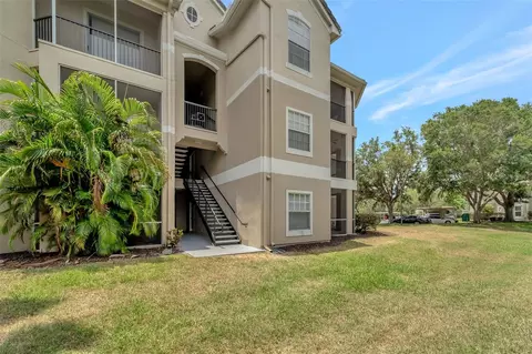 5180 Northridge Rd #212, Sarasota, FL 34238