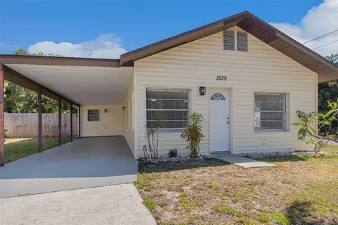 1939 11th St W, Palmetto, FL 34221