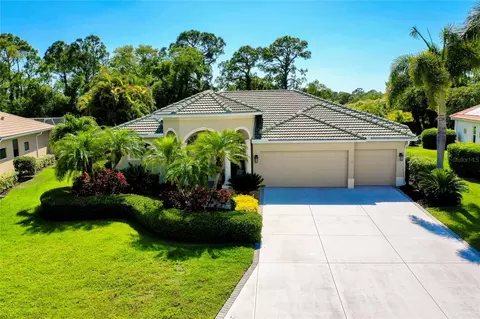 668 Clear Creek Dr, Osprey, FL 34229
