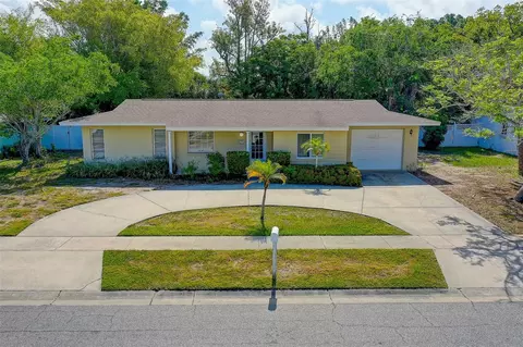 6505 Colonial Dr, Sarasota, FL 34231