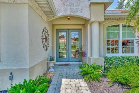 103 Woodlake Dr, Venice, FL 34292