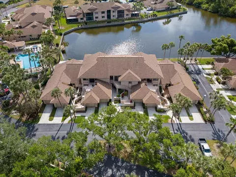 2022 Oakridge Cir #D3, Venice, FL 34293