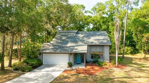 10108 Oak Run Dr, Bradenton, FL 34211