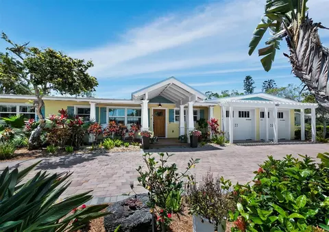 602 Buttonwood Dr, Longboat Key, FL 34228