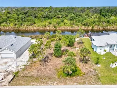 10271 Redondo St, Port Charlotte, FL 33981