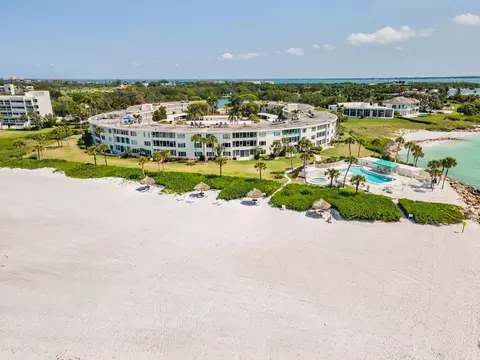 100 Sands Point Rd #220, Longboat Key, FL 34228