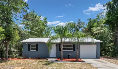 10100 Shalimar St, New Port Richey, FL 34654