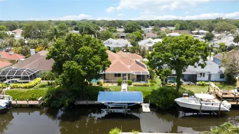 4515 Shark Dr, Bradenton, FL 34208