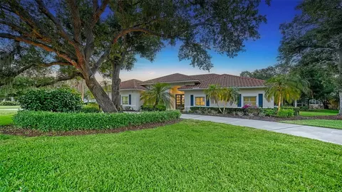 7724 Alister Mackenzie Dr, Sarasota, FL 34240