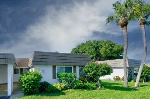 2723 Riverbluff Ct #V98, Sarasota, FL 34231