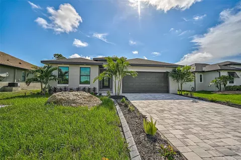 129 Arch Dr, Rotonda West, FL 33947