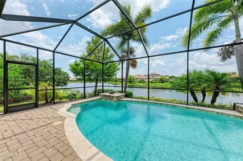 5214 Castello Ln, Bradenton, FL 34211