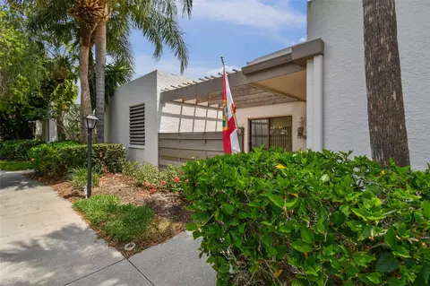 511 Lakeside Dr #511, Bradenton, FL 34210