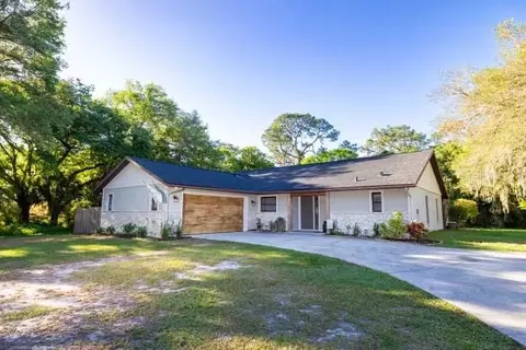 9235 67th Ave E, Bradenton, FL 34202